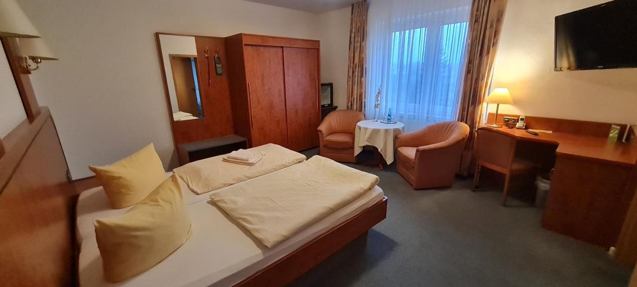 Hotel Prox อาร์นชตัดท์ ภายนอก รูปภาพ